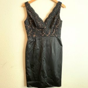 Jones New York Black and Taupe Lace Dress Sz 6